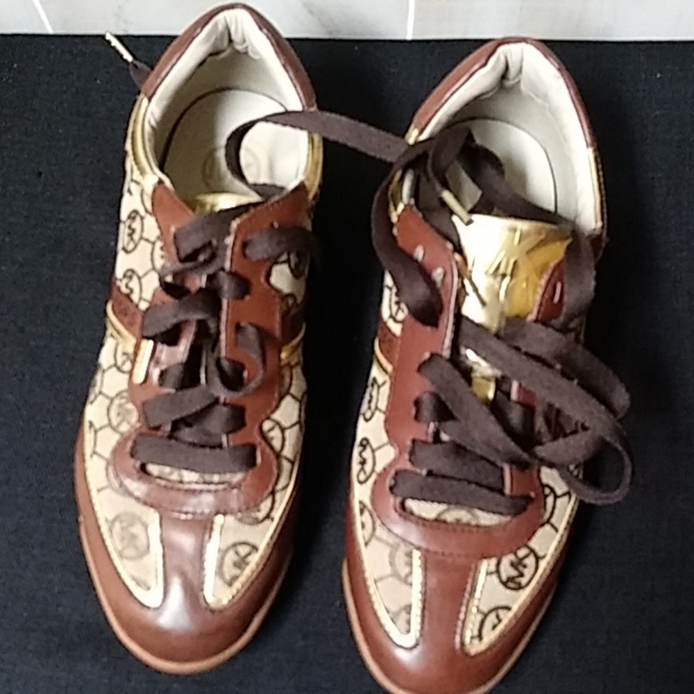 Mk shoes